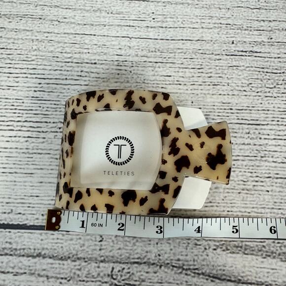 Teleties Assorted Lot Of 32 Hair Clips - Picture 14 of 15